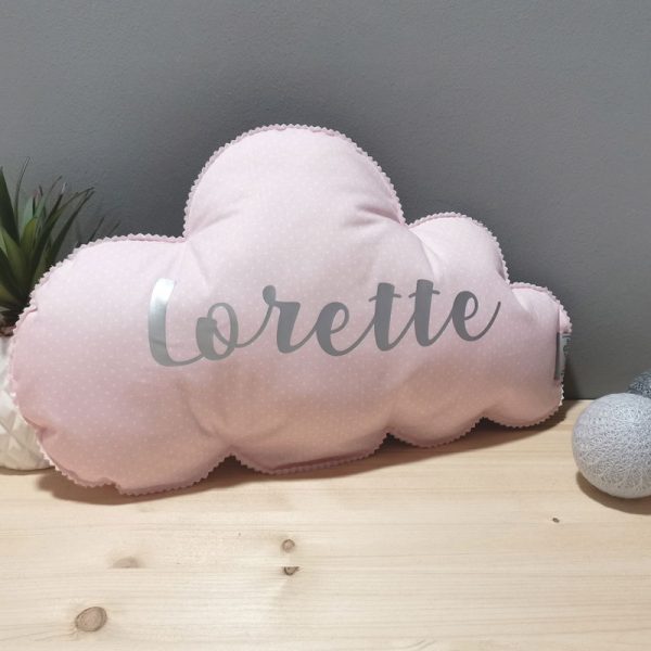 Coussin nuage pois rose pâle cadeau naissance pour bébé et enfant en décoration chambre
