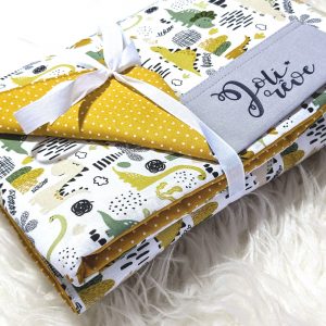 Couverture pour bébé avec dinosaure jaune pour cadeau de naissance de bébé et accessoire pour décoration de chambre personnalisable