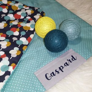 Couverture bébé personnalisée ou couverture d'appoint pour bébé accessoire cadeau de naissance avec personnalisation prénom