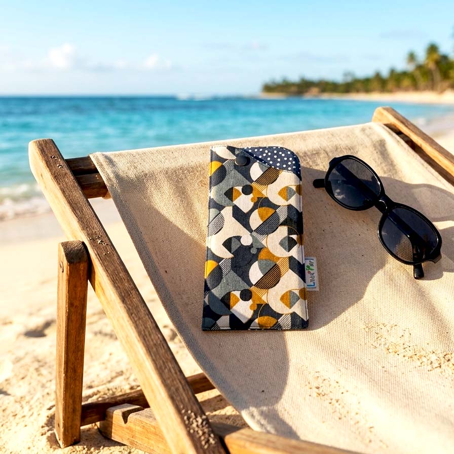 Etui à lunettes souple de la collection d'accessoires pour le sac à main de femme pour lunettes de soleil