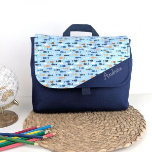 Cartable maternelle personnalisé ou sac à dos personnalisé mixte 24x32 cm avec scratch en coton bleu et poissons un accessoire sac d'écolier original et personnalisable