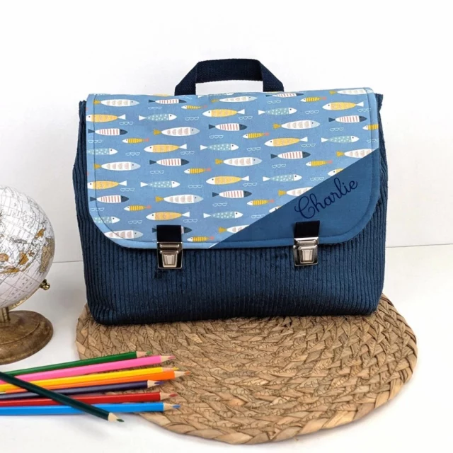 ✅ Tous les modèles sont en ligne ✅
Fermoir cartable ou bande adhésive ?
C'est au choix et c'est ici > linapop.com
.
.
#toutnouveautoutbeau #anneecreative #artisanatfrancais #madeinfrance #rentreedesclasses #cartables #cartablematernelle #creationfrancaise #rentreescolaire #pourlecole #cartablepersonnalisé #rentree #personnalisation #linapop